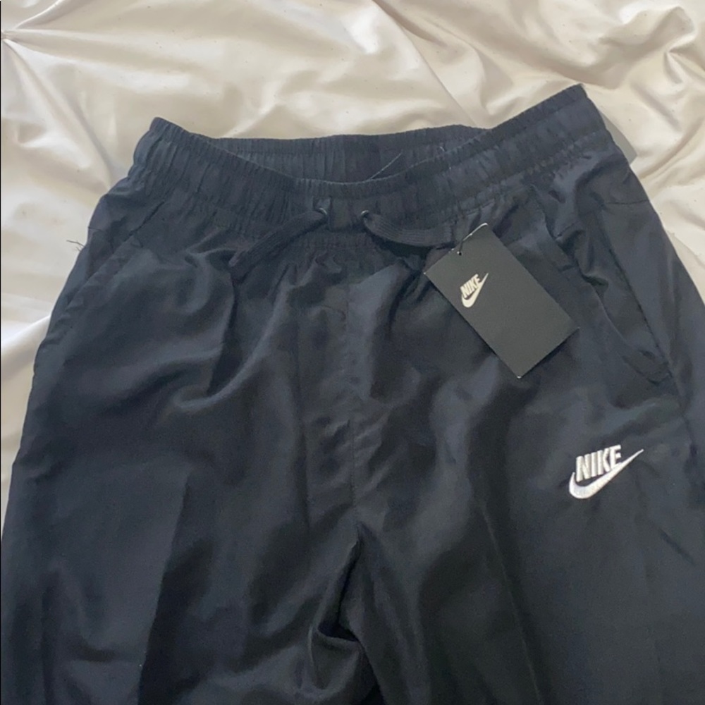 NIKE TRACK PANTS YOUTH XL